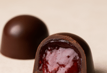 Bombones rellenos de frutas: dulzura natural y explosión de sabor bombon con frutas