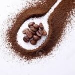 Café molido vs instantáneo: qué dice de vos el tipo de café que elegís cafe instantaneo y molido perfil