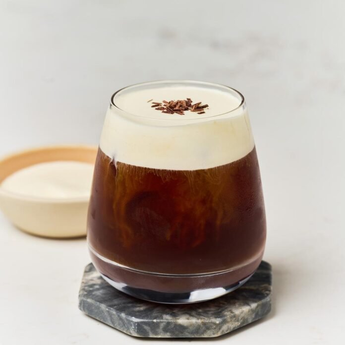 Cold brew con sal y cacao