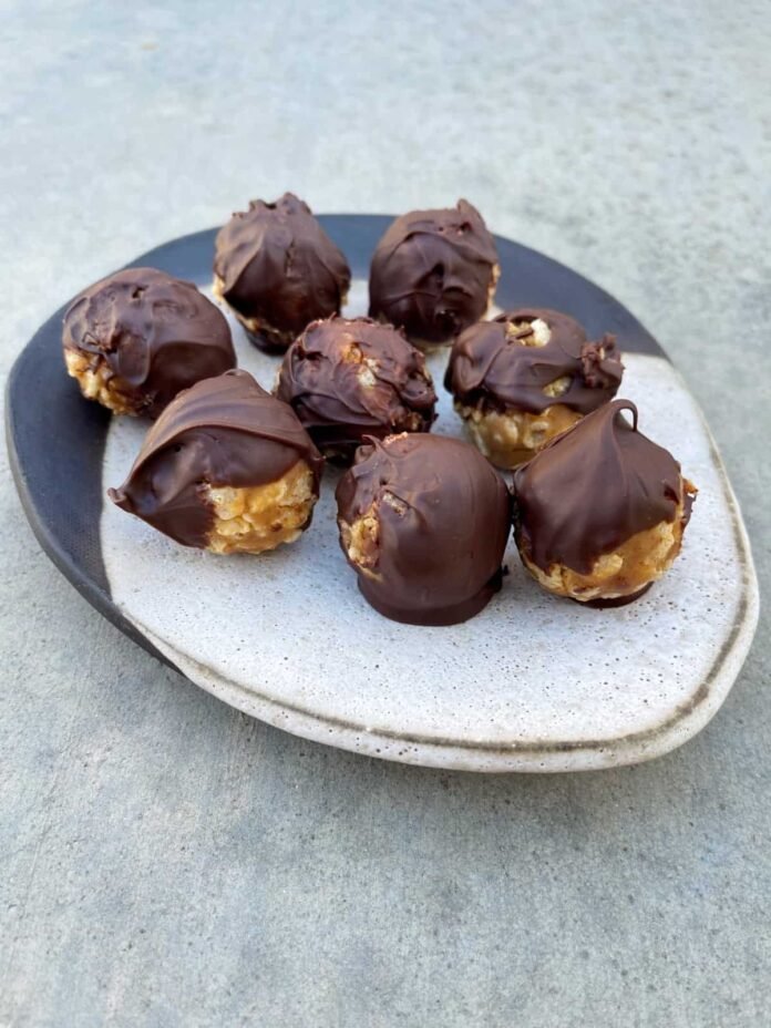 crispy-chocolate-peanut-butter-bonbons